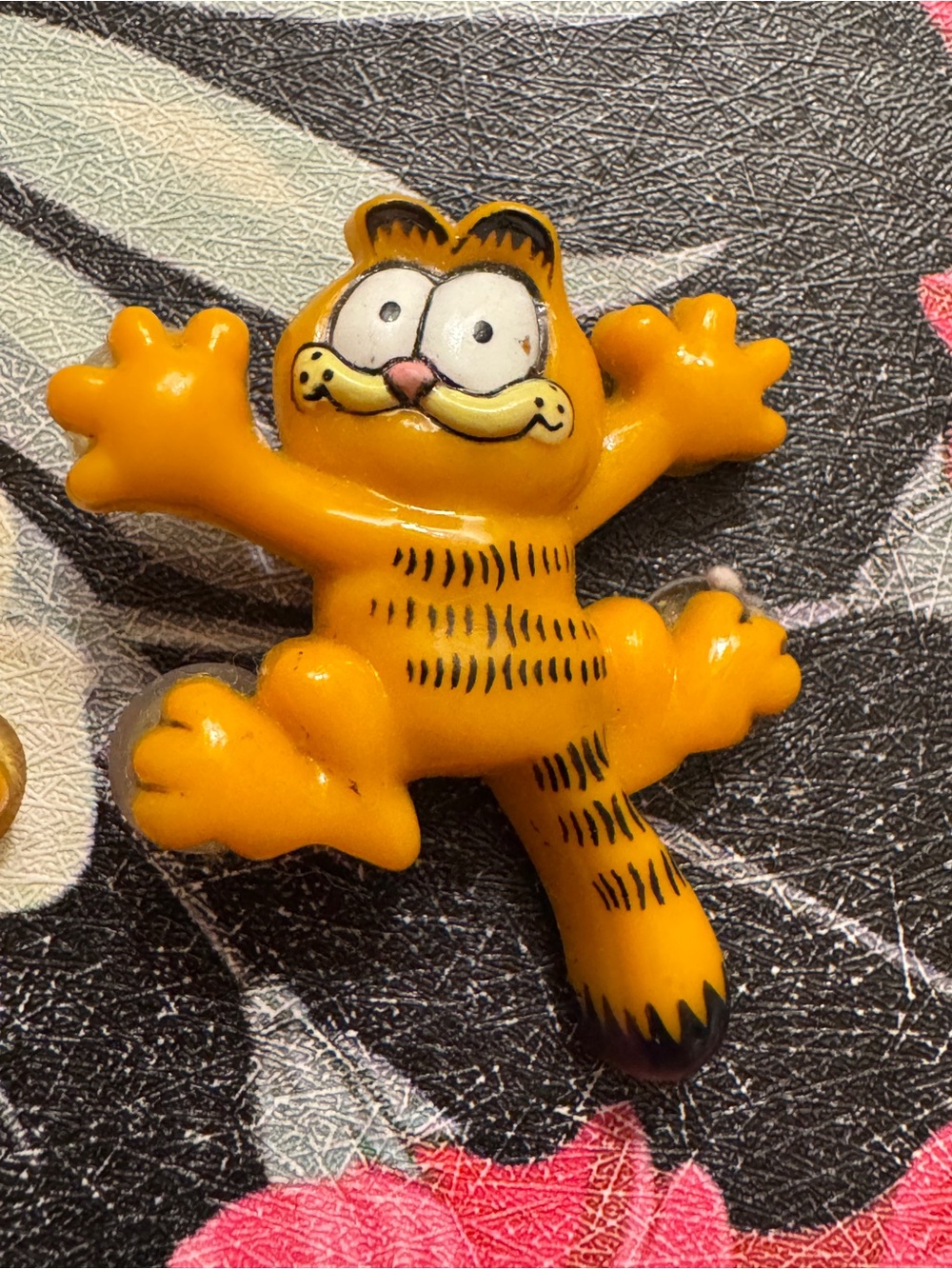 Vintage Garfield Cat Pin